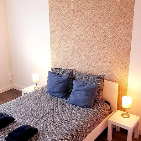 Le Bleu - Parking - 2 - 1 Bureau Amiens