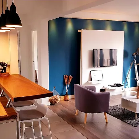 Le Bleu - 2 - Parking Apartment